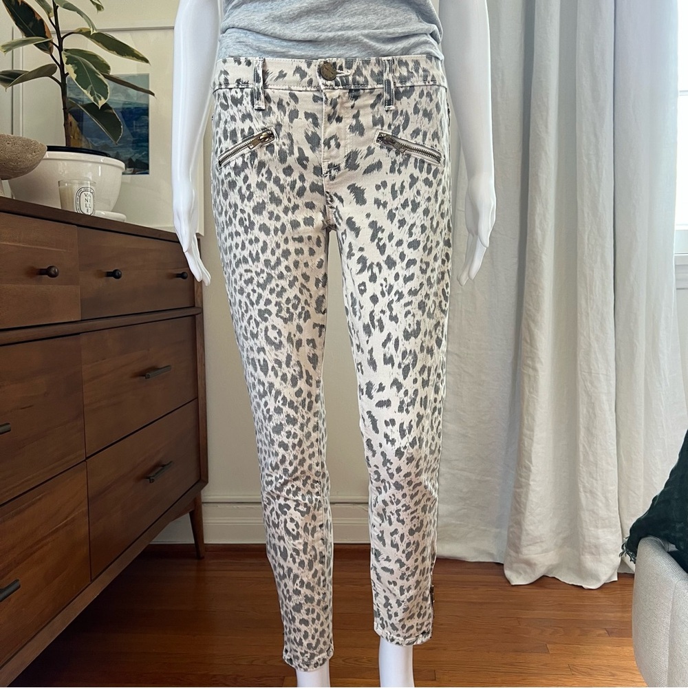 CURRENT/ELLIOT Gray Leopard Print Ankle Jeans